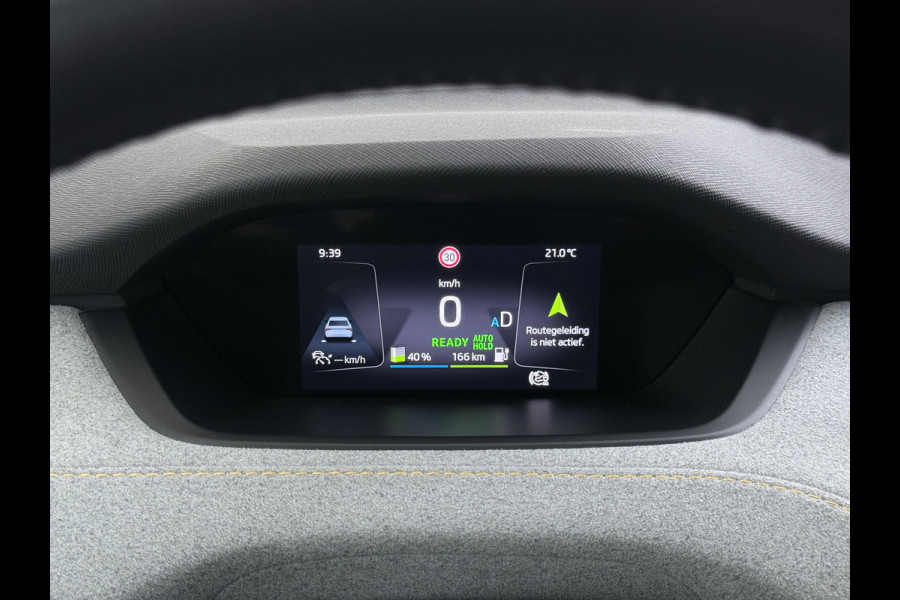 Škoda ENYAQ iV 80 Trekhaak Adap.Cruise SOH 96% Camera Stoel+AchterbankStuurverwarming 3-Zone Ecc Navi Apple Carplay Android Auto P-Assist Privacy Glas Pdc Bluetooth Assistentie Pakket Climate Pakket Comfort Pakket 1.000KG Trekgewicht 1e Eigenaar Dealeronderhouden