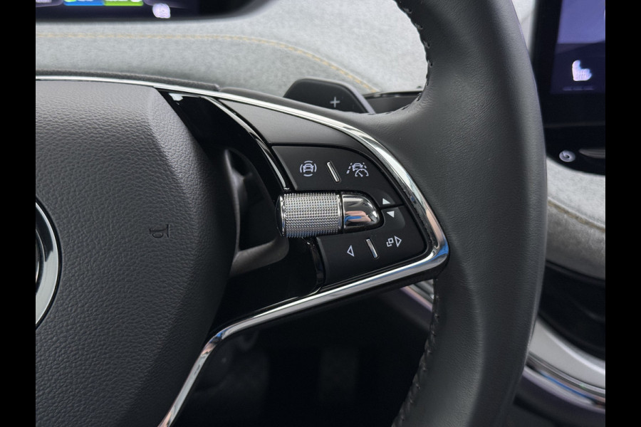 Škoda ENYAQ iV 80 Trekhaak Adap.Cruise SOH 96% Camera Stoel+AchterbankStuurverwarming 3-Zone Ecc Navi Apple Carplay Android Auto P-Assist Privacy Glas Pdc Bluetooth Assistentie Pakket Climate Pakket Comfort Pakket 1.000KG Trekgewicht 1e Eigenaar Dealeronderhouden