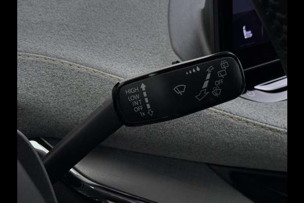 Škoda ENYAQ iV 80 Trekhaak Adap.Cruise SOH 96% Camera Stoel+AchterbankStuurverwarming 3-Zone Ecc Navi Apple Carplay Android Auto P-Assist Privacy Glas Pdc Bluetooth Assistentie Pakket Climate Pakket Comfort Pakket 1.000KG Trekgewicht 1e Eigenaar Dealeronderhouden