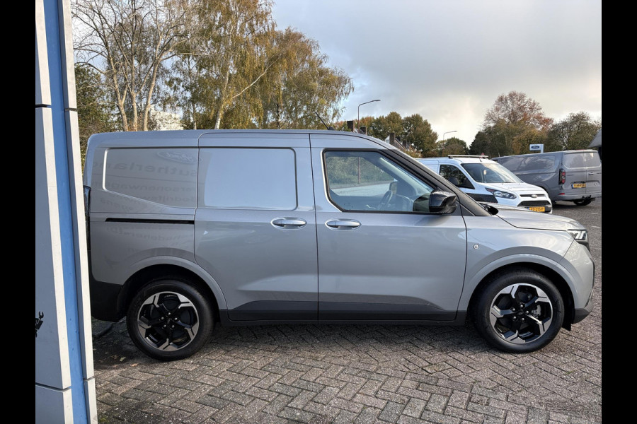 Ford E-Transit Courier Limited 46 kWh | 136pk | Adaptive cruise control | Navigatie | Laadvloerbescherming | Trekhaak | LED Laadruimteverlichting