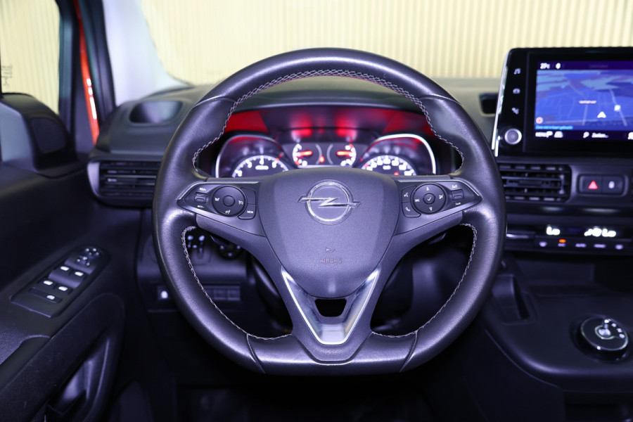 Opel Combo 1.2 Turbo Innovation XL 7pers AUTOM NAVI Carplay TREKH 360 Cam L2H1 '21