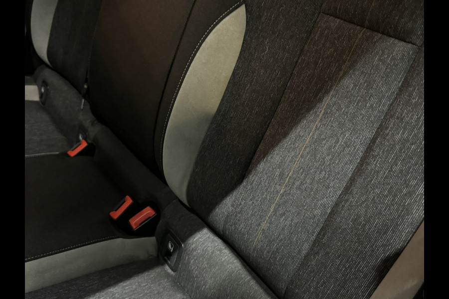 Škoda Kamiq 1.0 TSI Style|Automaat|Keyless|CarPlay|StoelVW|Lane Assist|Xenon|Rijklaar
