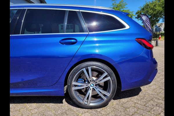 BMW 3 Serie Touring 330e M-sport ACC/HUD/Laser/Trekhaak/HiFi (BTW)