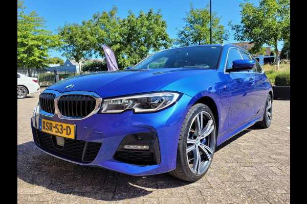 BMW 3 Serie Touring 330e M-sport ACC/HUD/Laser/Trekhaak/HiFi (BTW)