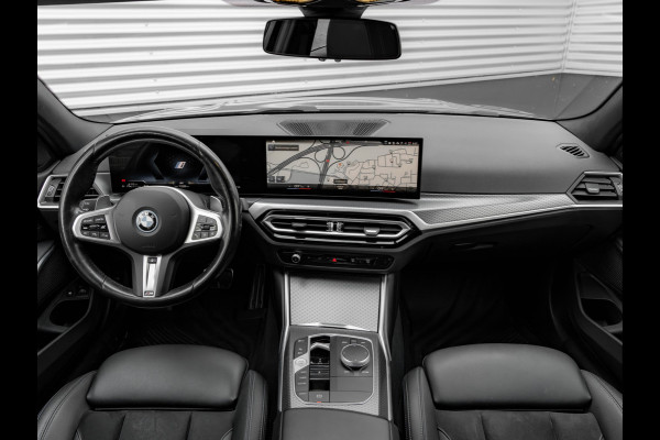 BMW 3 Serie Touring 330e M-Sport - Trekhaak - ACC - Hifi - Stuurwielverwarming