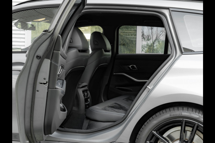 BMW 3 Serie Touring 330e M-Sport - Trekhaak - ACC - Hifi - Stuurwielverwarming