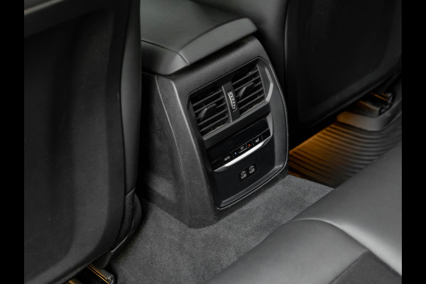 BMW 3 Serie Touring 330e M-Sport - Trekhaak - ACC - Hifi - Stuurwielverwarming