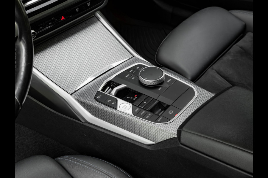BMW 3 Serie Touring 330e M-Sport - Trekhaak - ACC - Hifi - Stuurwielverwarming