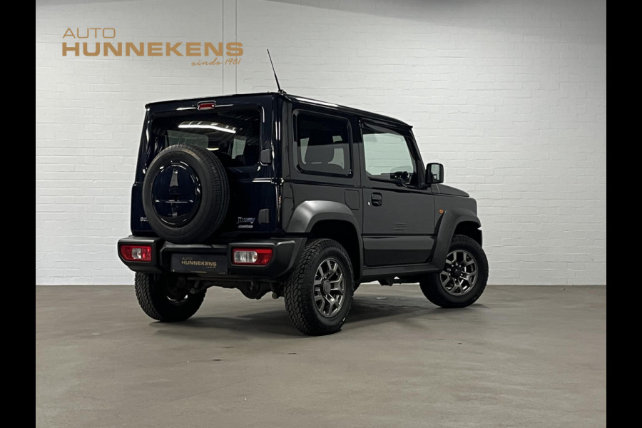 Suzuki Jimny 1.5 Stijl *4 persoons* Cruise control | Stoelverwarming | Achteruitrij camera | Airco | Carplay | Navigatie