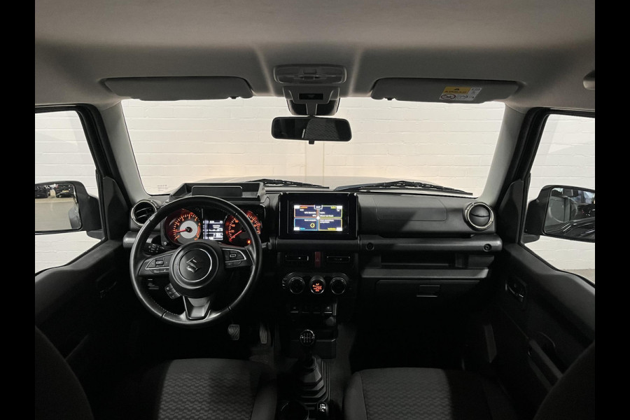 Suzuki Jimny 1.5 Stijl *4 persoons* Cruise control | Stoelverwarming | Achteruitrij camera | Airco | Carplay | Navigatie