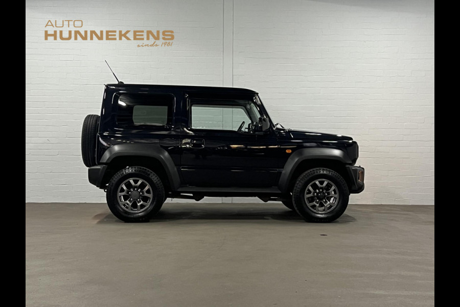 Suzuki Jimny 1.5 Stijl *4 persoons* Cruise control | Stoelverwarming | Achteruitrij camera | Airco | Carplay | Navigatie