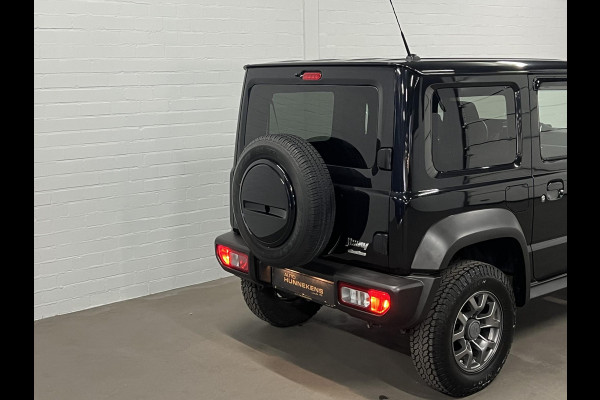 Suzuki Jimny 1.5 Stijl *4 persoons* Cruise control | Stoelverwarming | Achteruitrij camera | Airco | Carplay | Navigatie