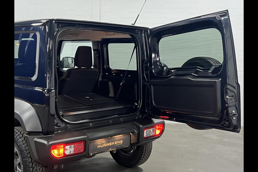Suzuki Jimny 1.5 Stijl *4 persoons* Cruise control | Stoelverwarming | Achteruitrij camera | Airco | Carplay | Navigatie