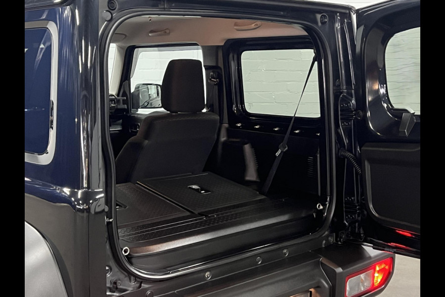 Suzuki Jimny 1.5 Stijl *4 persoons* Cruise control | Stoelverwarming | Achteruitrij camera | Airco | Carplay | Navigatie