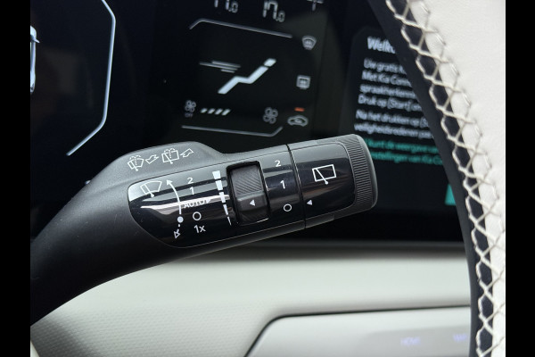 Kia EV4 GT-Line Business Edition 81.4 kWh - Apple Carplay/Android Auto - Adaptieve Cruise Control - Elektrisch verstelbare bestuurdersstoel - Fabrieksgarantie t/m 2033