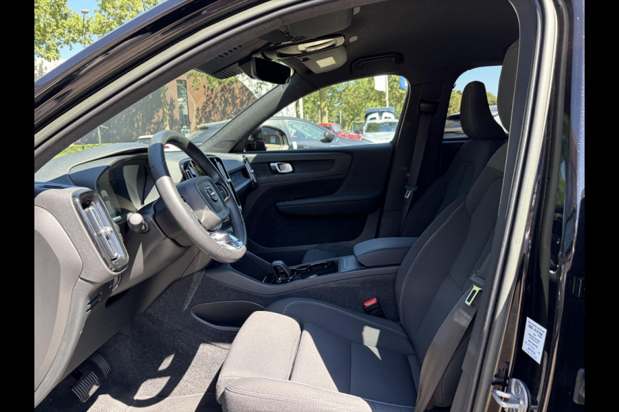 Volvo XC40 Plus Recharge Pure Electric 2WD SOH 96% |  ELECTRISCHE ACHTERKLEP | APPLE CARPLAY | STUUR/STOEL VERWARMING | ACCUGARANTIE 8 JAAR/160.000KM