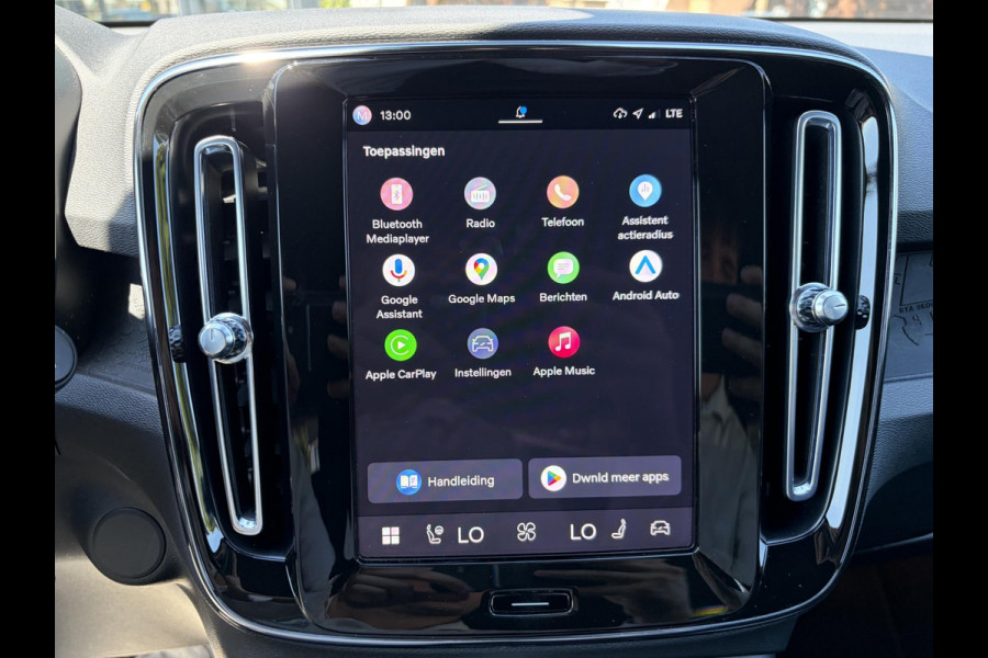 Volvo XC40 Plus Recharge Pure Electric 2WD SOH 96% |  ELECTRISCHE ACHTERKLEP | APPLE CARPLAY | STUUR/STOEL VERWARMING | ACCUGARANTIE 8 JAAR/160.000KM