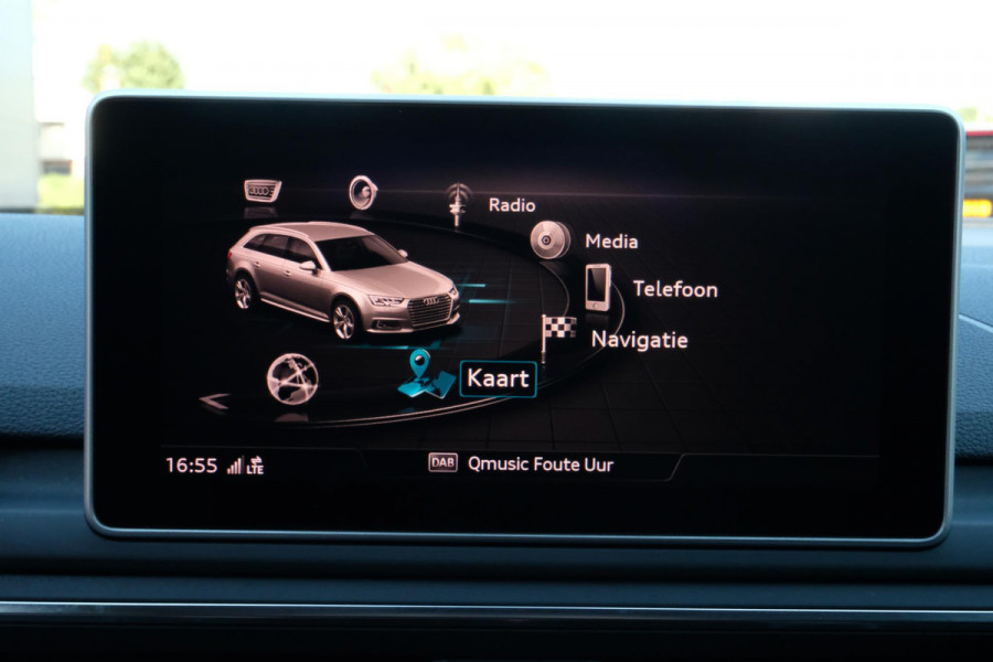 Audi A4 Avant 40 TFSI Sport S line black edition 190 PK | Zwart optiek | Stoelverwarming | Camera | Virtual Cockpit | Elek. klep | Dodehoek | 19 Inch Audi Sport velgen | Navigatie