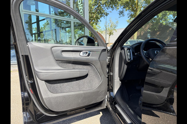 Volvo XC40 Plus Recharge Pure Electric 2WD SOH: 92% | WARMTEPEOMP | STOEL / STUUR VERWARMING | ELEK. ACHTERKLEP | VELGEN LICHT METAAL 19''