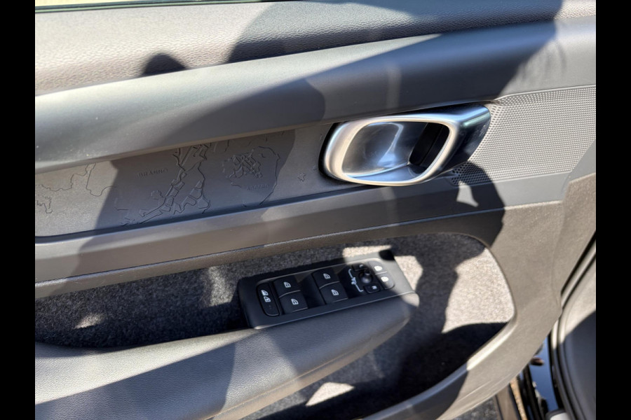 Volvo XC40 Plus Recharge Pure Electric 2WD SOH: 92% | WARMTEPEOMP | STOEL / STUUR VERWARMING | ELEK. ACHTERKLEP | VELGEN LICHT METAAL 19''