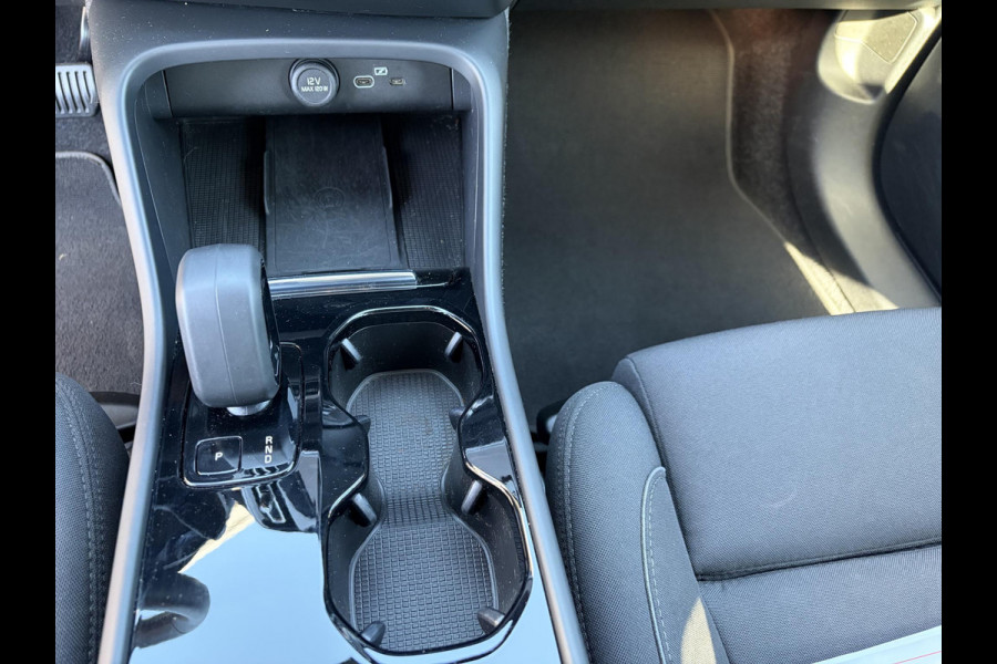 Volvo XC40 Plus Recharge Pure Electric 2WD SOH: 92% | WARMTEPEOMP | STOEL / STUUR VERWARMING | ELEK. ACHTERKLEP | VELGEN LICHT METAAL 19''