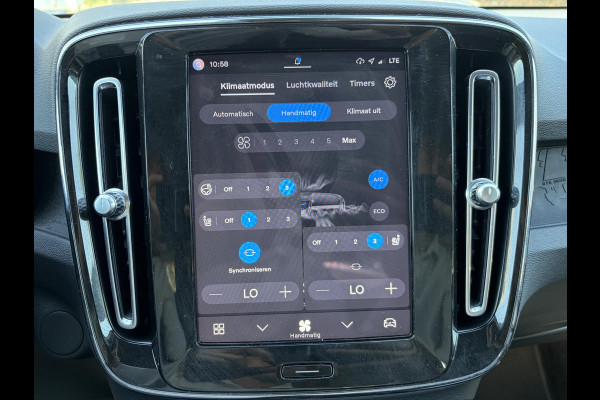 Volvo XC40 Plus Recharge Pure Electric 2WD SOH: 92% | WARMTEPEOMP | STOEL / STUUR VERWARMING | ELEK. ACHTERKLEP | VELGEN LICHT METAAL 19''