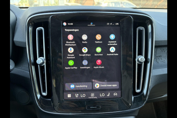 Volvo XC40 Plus Recharge Pure Electric 2WD SOH: 92% | WARMTEPEOMP | STOEL / STUUR VERWARMING | ELEK. ACHTERKLEP | VELGEN LICHT METAAL 19''