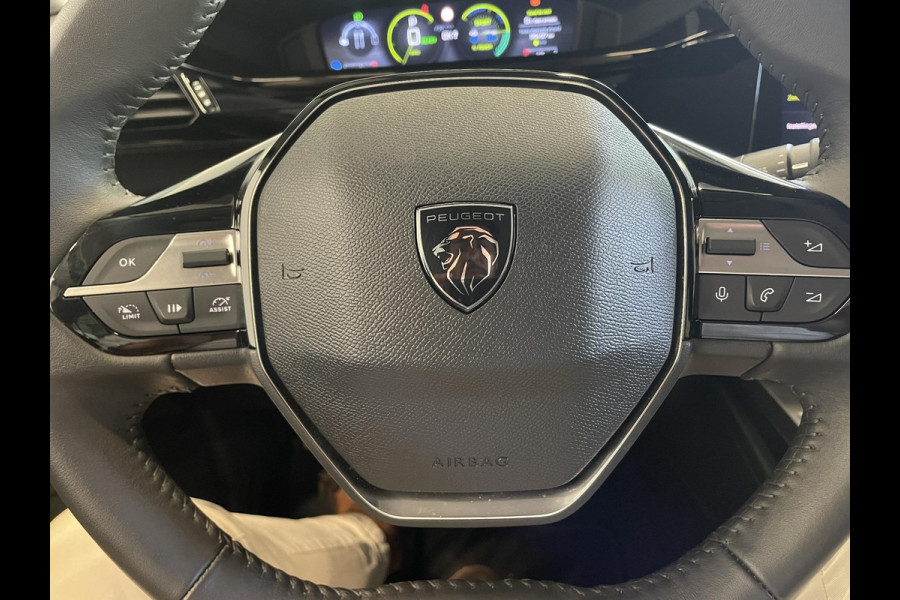 Peugeot 308 SW 1.6 PHEV 180pk Automaat Active Pack Business Navigatie Apple Carplay/Android Auto PDC VA + Camera 17" LM Velgen Adaptive Cruise Control Full LED Virtual Cockpit