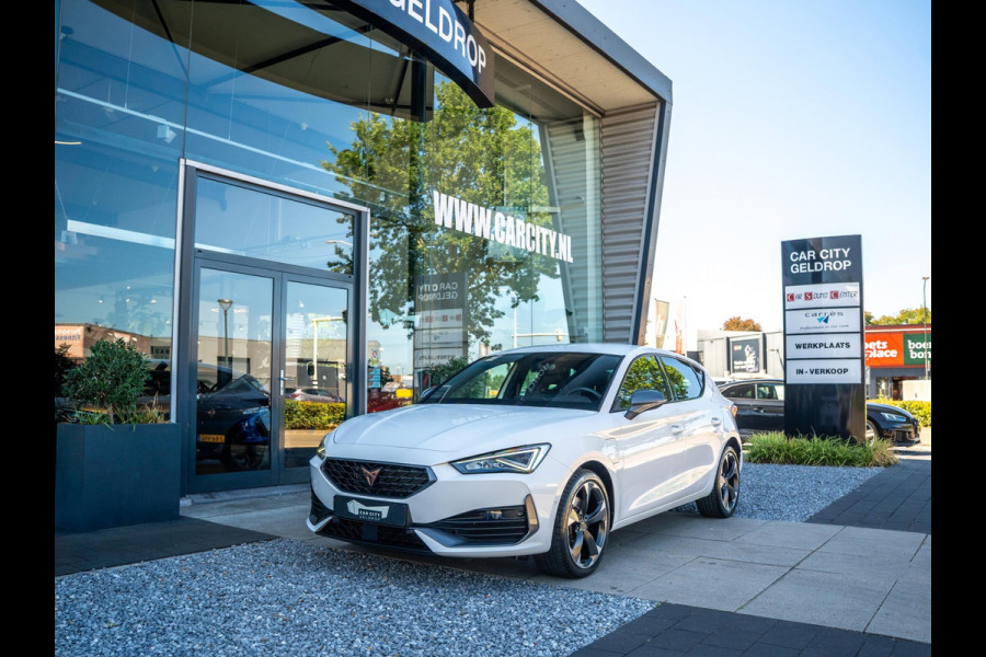 CUPRA Leon 1.4 TSI eHybrid 204pk PHEV Adrenaline | Full Link | Camera | Adaptive Cruise