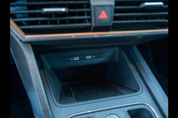 CUPRA Leon 1.4 TSI eHybrid 204pk PHEV Adrenaline | Full Link | Camera | Adaptive Cruise