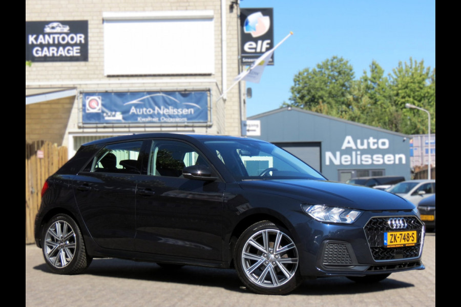 Audi A1 Sportback 25 TFSI epic | DEALER ONDERHOUDEN | SFEERVERLICHTING | CAMERA | 17 INCH VELGEN | NIEUWE BANDEN | APPLE CARPLAY |
