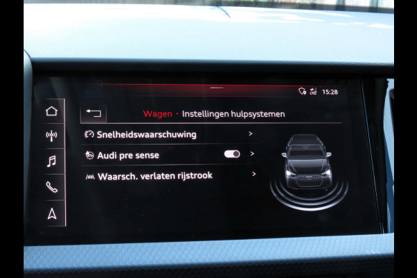 Audi A1 Sportback 25 TFSI epic | DEALER ONDERHOUDEN | SFEERVERLICHTING | CAMERA | 17 INCH VELGEN | NIEUWE BANDEN | APPLE CARPLAY |
