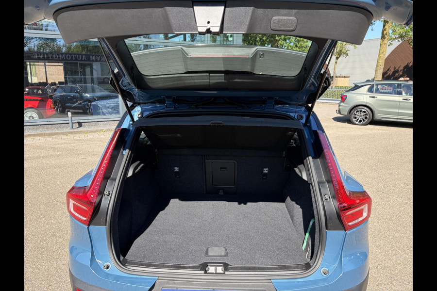 Volvo XC40 Core Recharge Pure Electric 2WD SOH 97% |  | APPLE CARPLAY | STUUR/STOEL VERWARMING | ACCUGARANTIE 8 JAAR/160.000KM