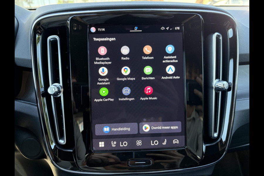 Volvo XC40 Core Recharge Pure Electric 2WD SOH 97% |  | APPLE CARPLAY | STUUR/STOEL VERWARMING | ACCUGARANTIE 8 JAAR/160.000KM