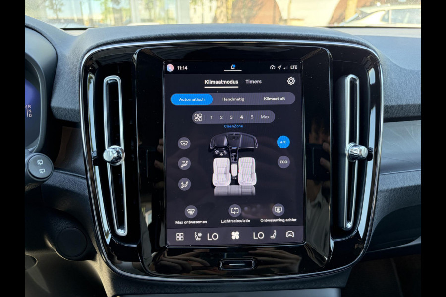 Volvo XC40 Core Recharge Pure Electric 2WD SOH 97% |  | APPLE CARPLAY | STUUR/STOEL VERWARMING | ACCUGARANTIE 8 JAAR/160.000KM