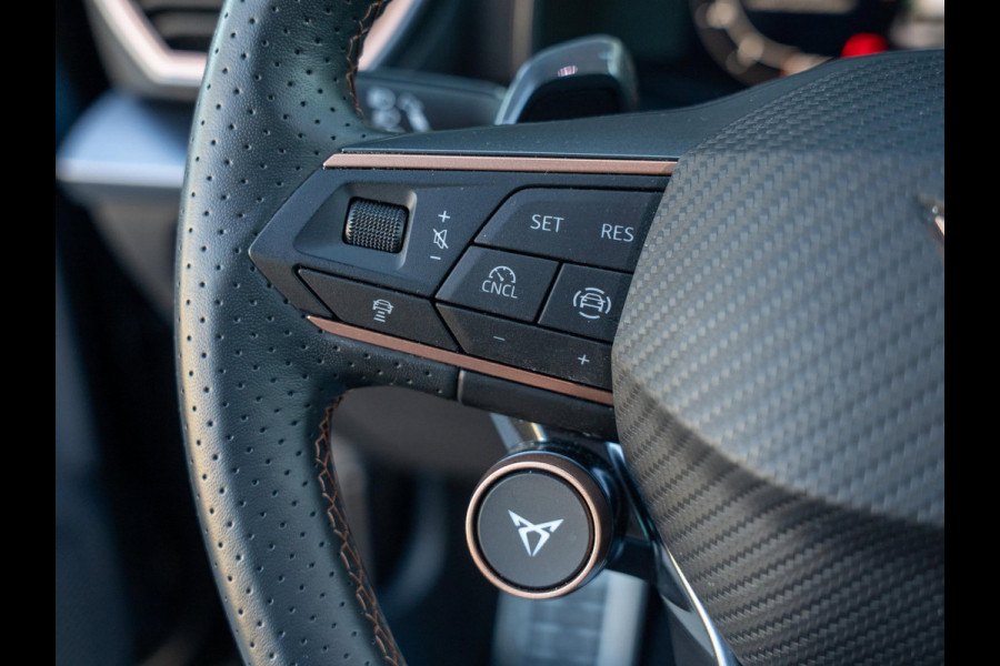CUPRA Formentor 1.5 TSI eHybrid 204pk PHEV Business | 360 Camera | Stoelverwarming | Elektrische achterklep