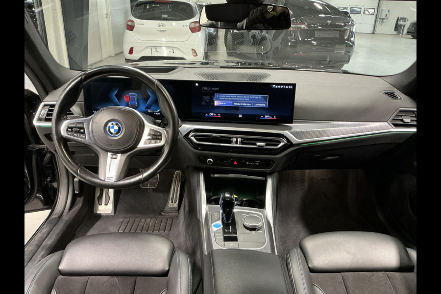 BMW i4 eDrive40 M-Sport 84kWh Dak Trekh ACC H/K 360 HUD Laser-LED