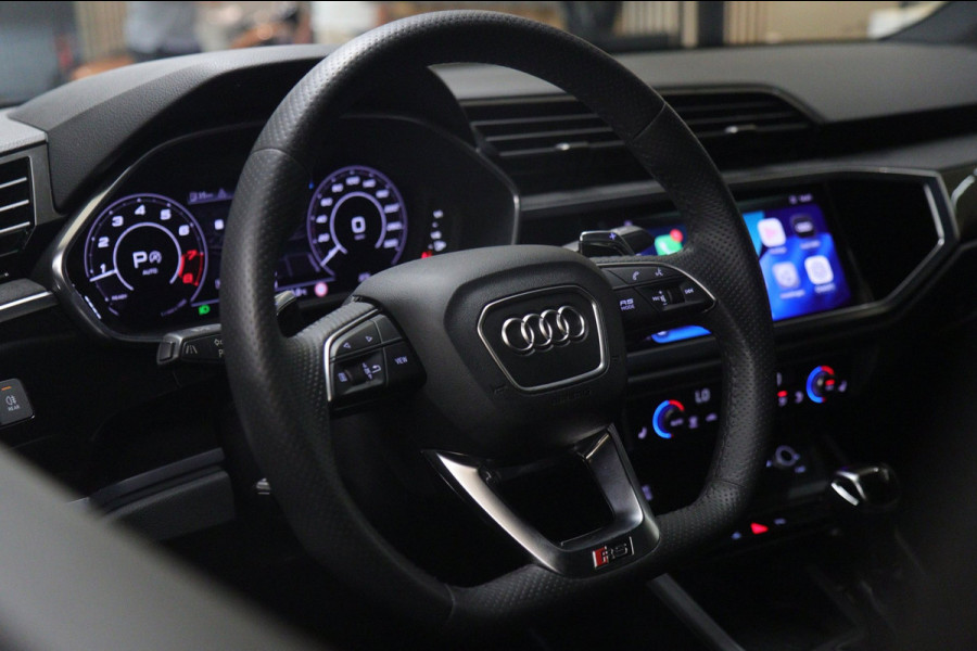 Audi RS Q3 Sportback TFSI Pano/360Cam/Carplay/RSStoelen/Blindspot/BOMVOL