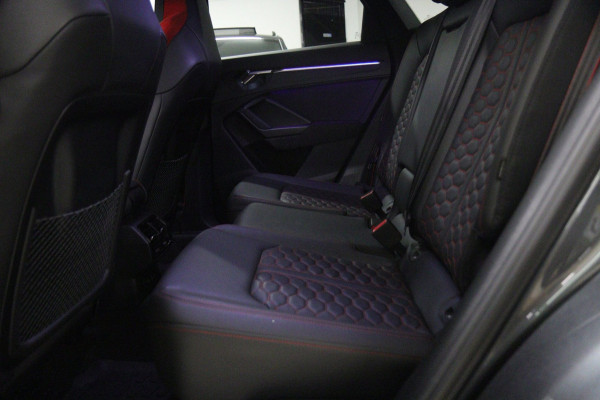 Audi RS Q3 Sportback TFSI Pano/Sonos/360Cam/Carplay/RSStoelen/BOMVOL