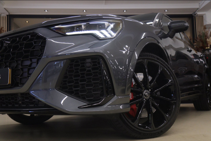 Audi RS Q3 Sportback TFSI Pano/Sonos/360Cam/Carplay/RSStoelen/BOMVOL