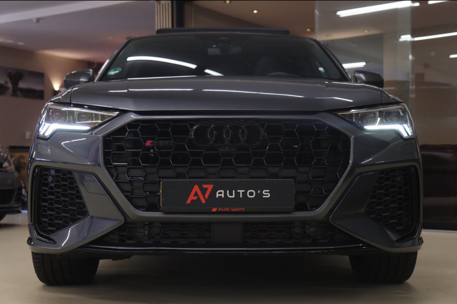 Audi RS Q3 Sportback TFSI Pano/Sonos/360Cam/Carplay/RSStoelen/BOMVOL
