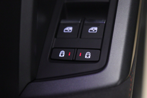 Audi RS Q3 Sportback TFSI Pano/Sonos/360Cam/Carplay/RSStoelen/BOMVOL
