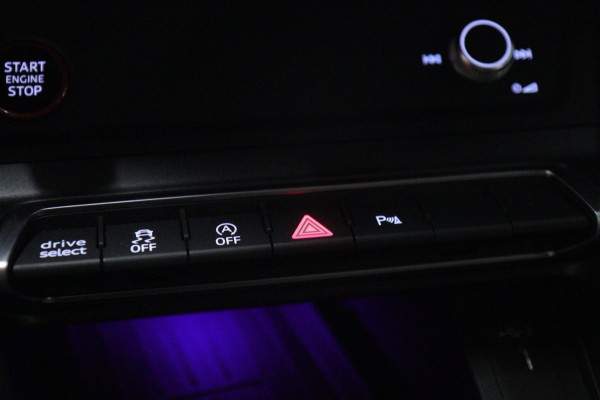 Audi RS Q3 Sportback TFSI Pano/Sonos/360Cam/Carplay/RSStoelen/BOMVOL