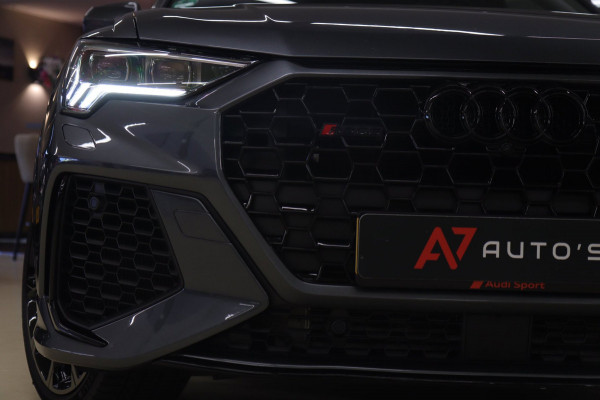 Audi RS Q3 Sportback TFSI Pano/Sonos/360Cam/Carplay/RSStoelen/BOMVOL