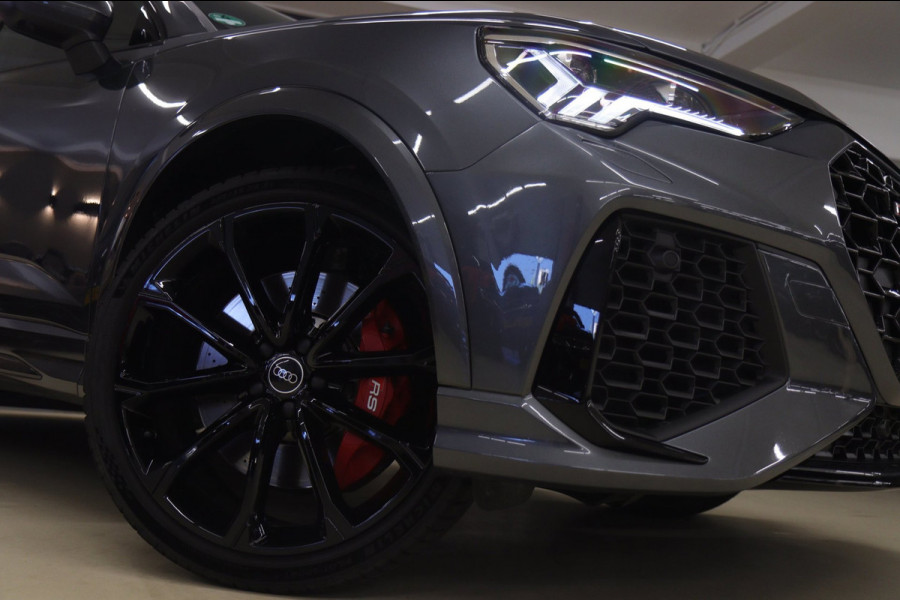 Audi RS Q3 Sportback TFSI Pano/Sonos/360Cam/Carplay/RSStoelen/BOMVOL