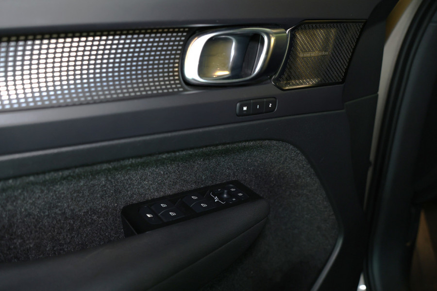 Volvo XC40 1.5 T5 Recharge R-Design AVM H&K CARPLAY MEMORY NAVI CLIMA ACC CAMERA STOELVW '22