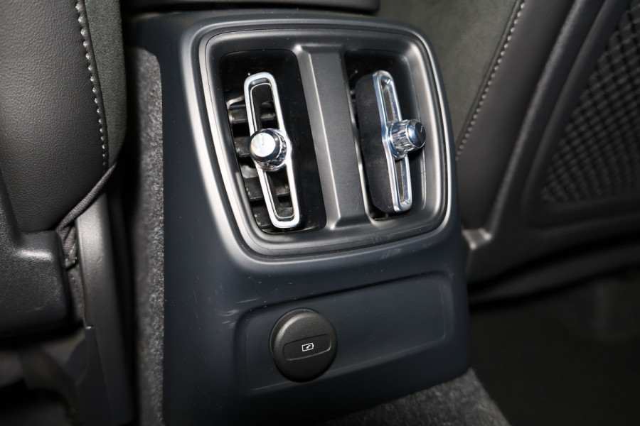 Volvo XC40 1.5 T5 Recharge R-Design AVM H&K CARPLAY MEMORY NAVI CLIMA ACC CAMERA STOELVW '22