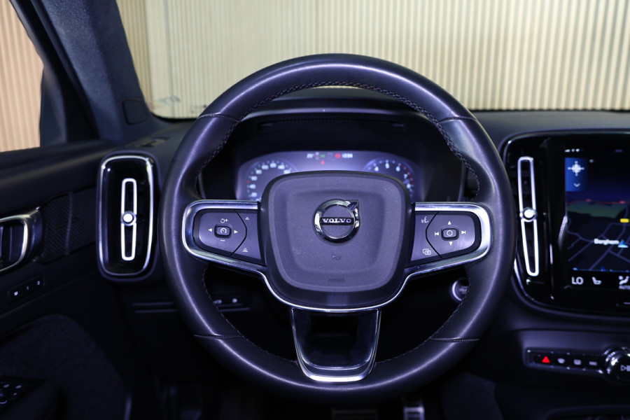 Volvo XC40 1.5 T5 Recharge R-Design AVM H&K CARPLAY MEMORY NAVI CLIMA ACC CAMERA STOELVW '22