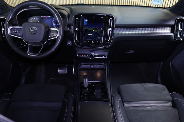 Volvo XC40 1.5 T5 Recharge R-Design AVM H&K CARPLAY MEMORY NAVI CLIMA ACC CAMERA STOELVW '22