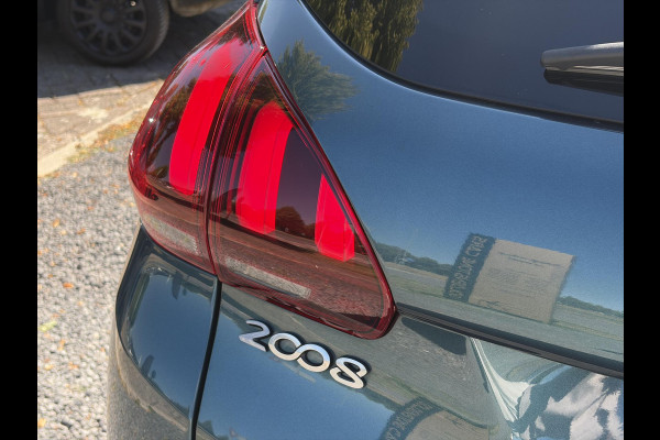 Peugeot 2008 1.2 PureTech Allure D-riem vv in 02-2026 l Pano l Carplay l Camera l Halfleder l 110pk l Dealer Onderhouden l 2e Eigenaar l Navi l Clima l Cruise l Pdc l Lm velgen l Apk tot 02-2027